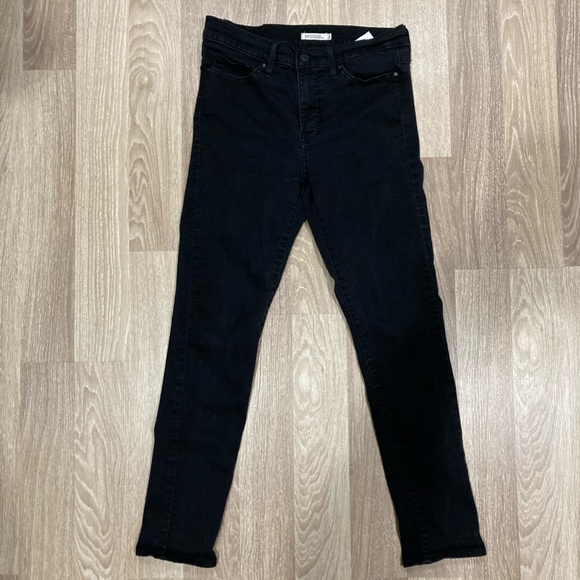 Levis 311 - Shaping Skinny - Picture 3 of 6